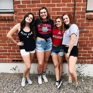 Meet your Posher, Mya